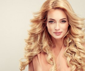 Fashion girl makeup and beautiful hair HD picture 04