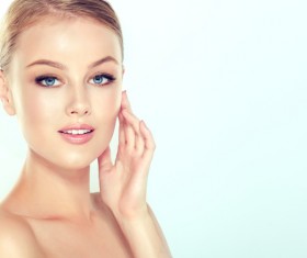 Fashion girl makeup and beautiful hair HD picture 07