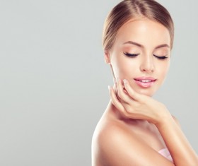 Fashion girl makeup and beautiful hair HD picture 09