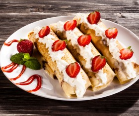 HD picture Pancakes with strawberries 01