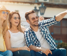 Happy young friend picnic HD picture 03