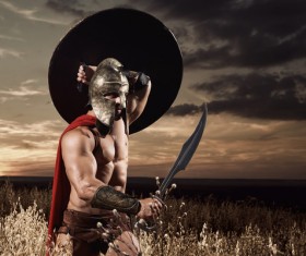 Hold the shield and the dagger of the Spartan Warrior HD picture