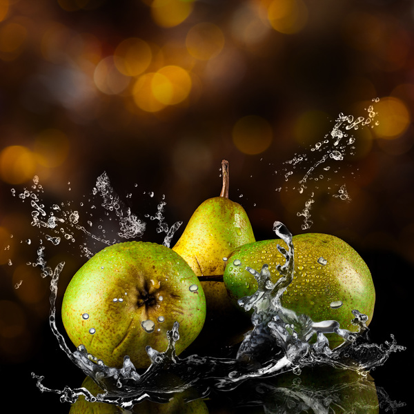 Pear and splash of wate Stock Photor 01