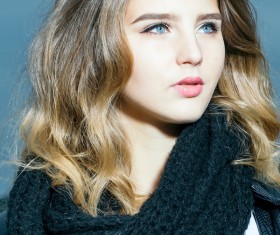 Pretty girl HD picture