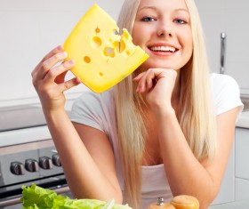 Woman in the kitchen HD picture 02