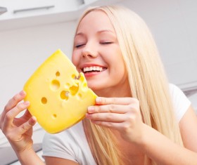 Woman in the kitchen HD picture 06