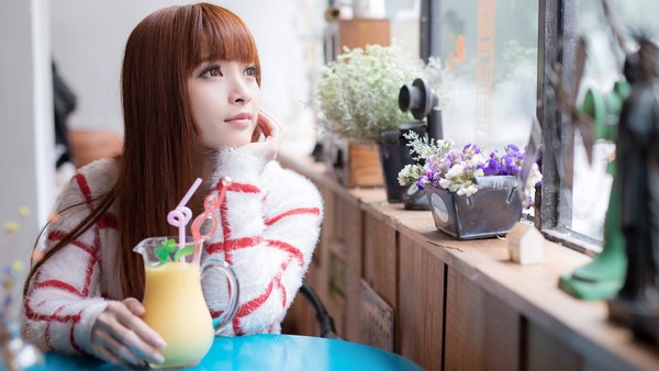 Cafe look days of the girl HD picture