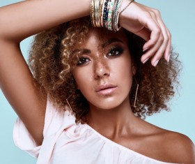 Charm elegant black skin female models HD picture