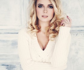 Charming woman HD picture