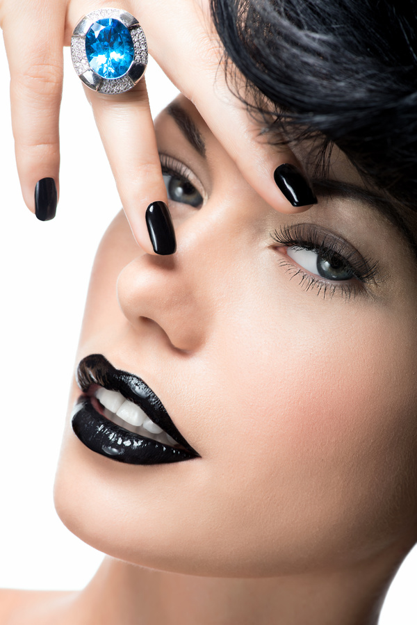 Fashion Black Makeup with Gemstone Rings HD picture 06