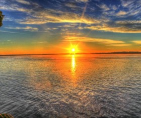 Sunset on the sea HD picture