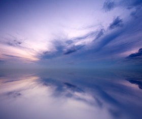 The reflection of the sky in the sea of clouds HD picture