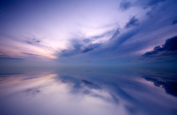 The reflection of the sky in the sea of clouds HD picture