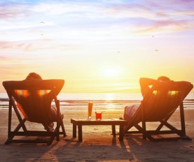 Beach people resting HD picture
