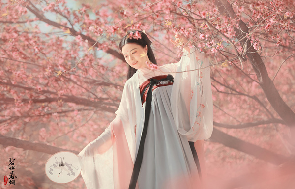 Blooming peach with classical women HD picture