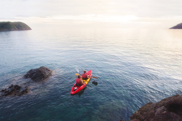 Canoeing HD picture