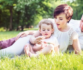 Happy family in spring park HD picture