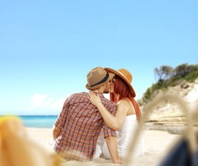 Kiss on the beach couple HD picture