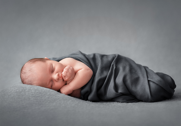 Newborn baby peacefully sleeping HD picture 05