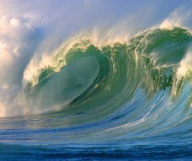 Raging waves HD picture