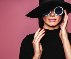 Black suit girl HD picture