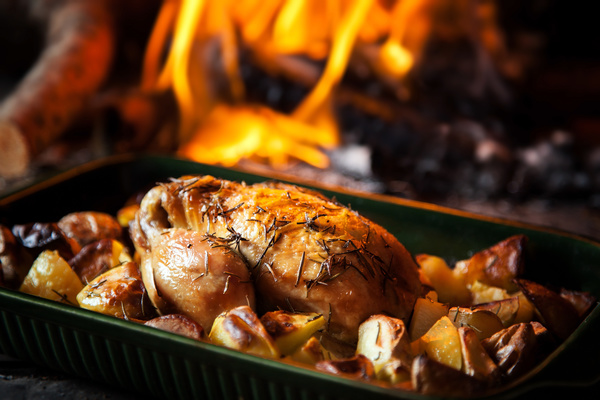 Delicious roasted whole chicken HD picture