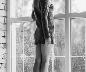 Girl standing on the windowsill HD picture 02