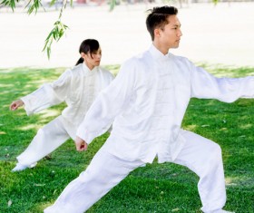 People practicing tai chi in park HD picture 13