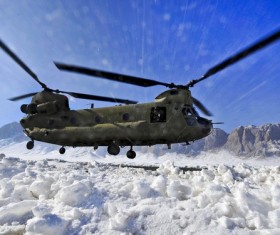 CH-47 Chinook transport helicopter HD picture