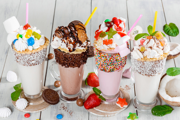 Delicious looking milkshake HD picture