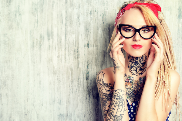 Fashion tattoo woman HD picture