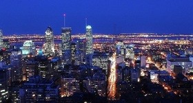 Night sky under the skyscrapers HD picture
