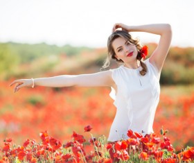 Poppy flower field beautiful girl HD picture 10