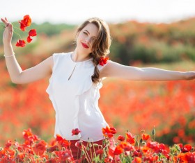 Poppy flower field beautiful girl HD picture 11