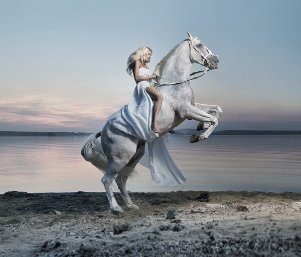 Riding a white horse woman HD picture