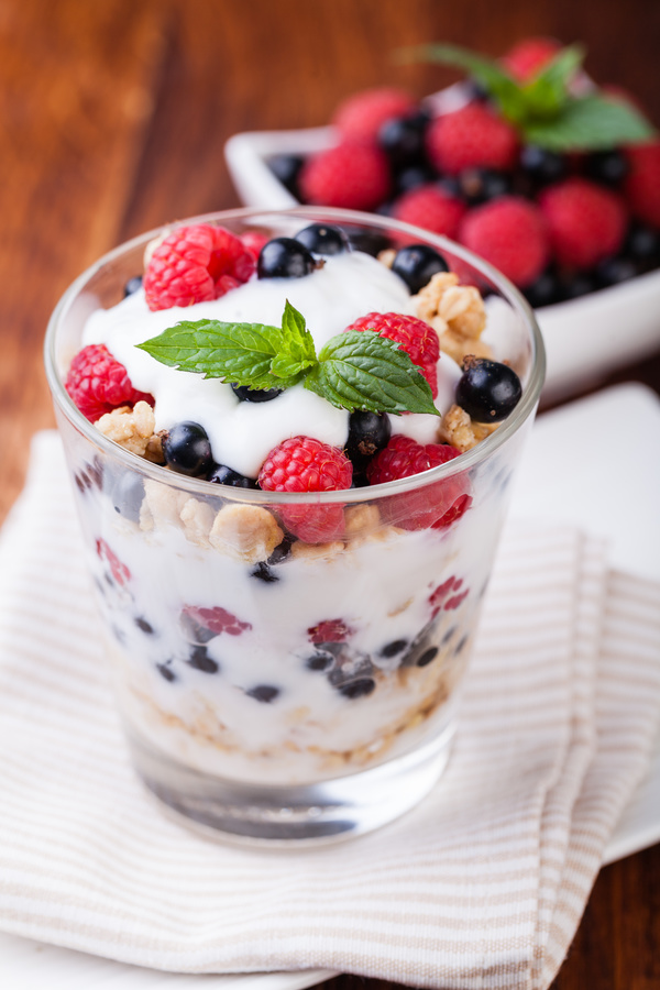 Stock Photo Yogurt with muesli and berries 04