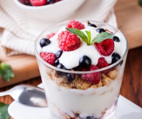 Stock Photo Yogurt with muesli and berries 09