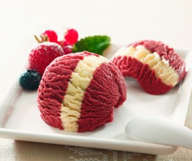 Beautifully decorated with ice cream Stock Photo 10