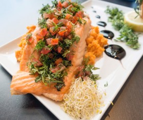 Vegetable salad with grilled fish Stock Photo 02