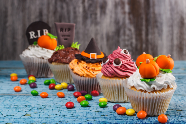 variety of styles Halloween cakes Stock Photo 20