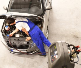 Vehicle maintenance Stock Photo 02