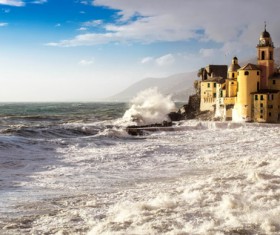 Beat waves on the shore Stock Photo 03