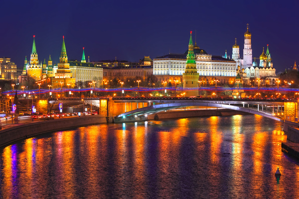 Kremlin at night Stock Photo 04