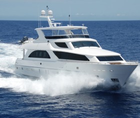Fast-moving yacht Stock Photo 08