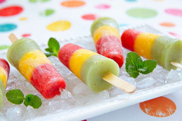 Assorted popsicles in summer Stock Photo 02