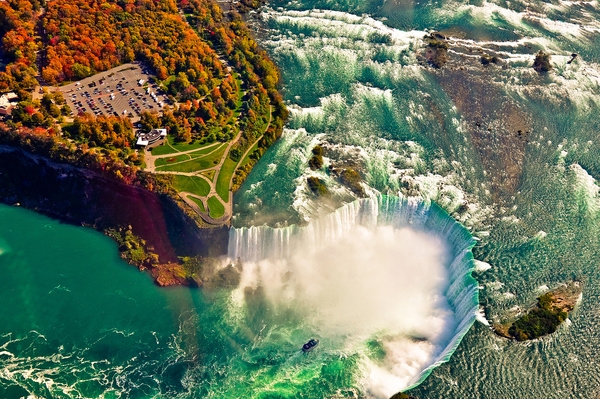 One of the worlds natural wonders Niagara Falls Stock Photo 02