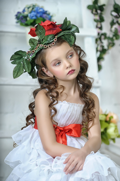 Little girl wearing wreath posing Stock Photo 15