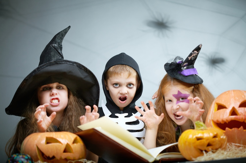 Children dressed as Halloween ghosts Stock Photo 06