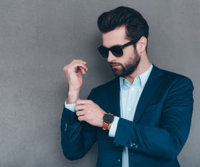 Fashion man wearing sunglasses Stock Photo 01
