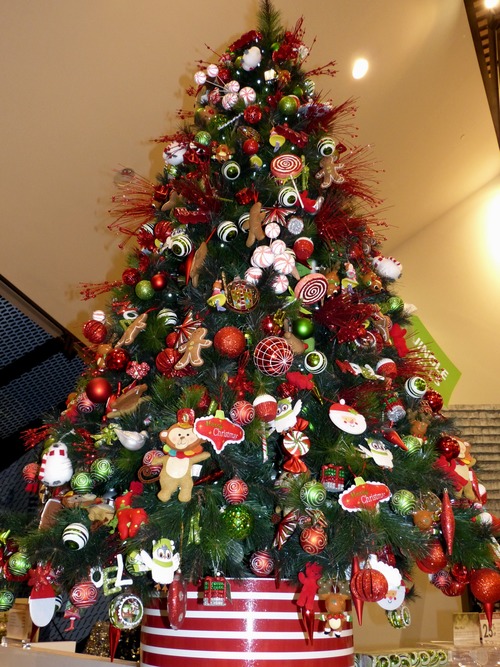 Beautifully decorated Christmas tree Stock Photo 05